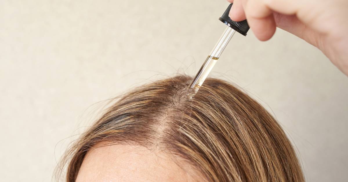 Ten apteczny peeling za grosze oczyści skalp jak odkurzacz! Przedłuża świeżość aż o 3 dni