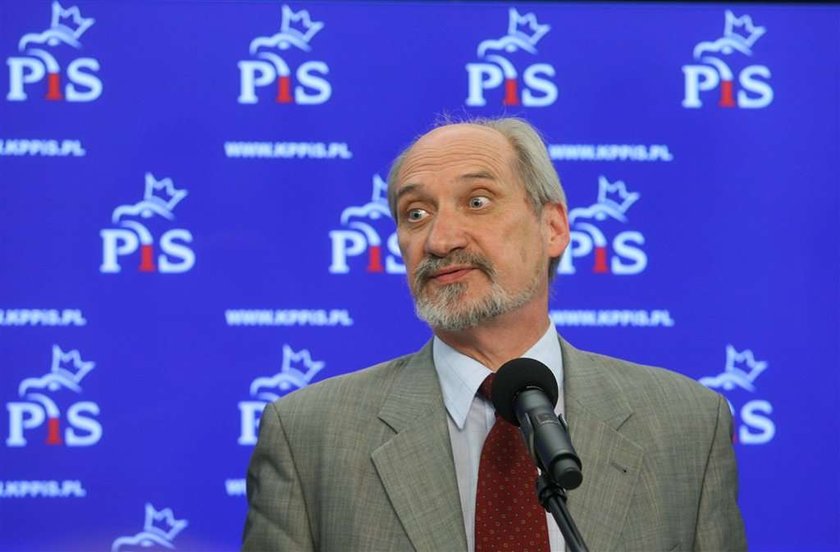 Macierewicz: "Zakpiono z państwa polskiego"