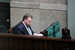 Dziś decyzje w sprawie zakresu przedłużenia obostrzeń