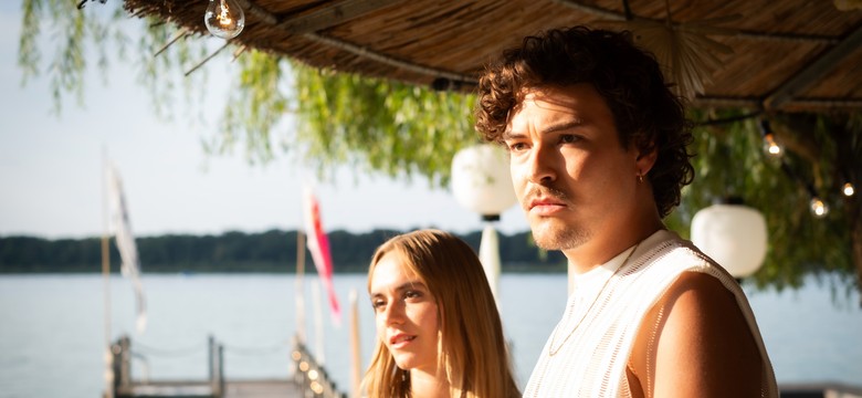 Serial numer jeden w 120 krajach. Megahit streamingu powraca