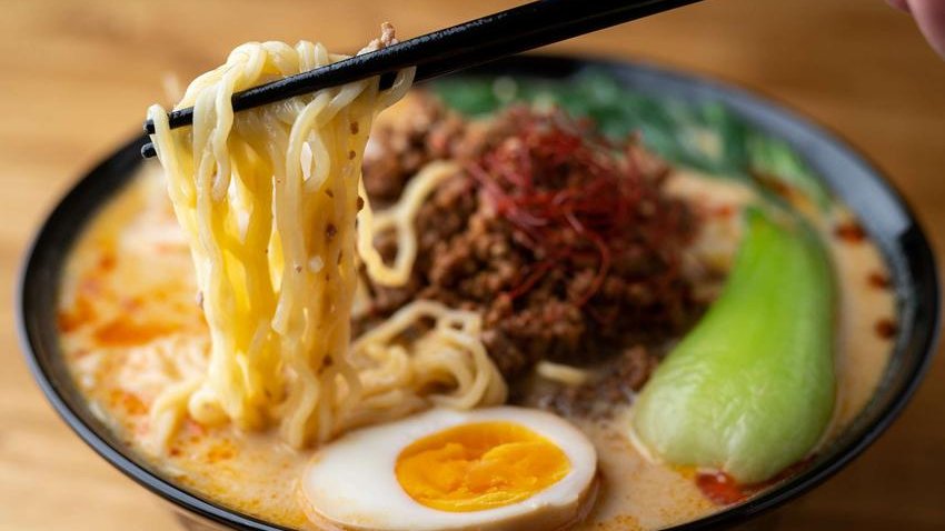 Tantanmen ramen - Adobe Stock - ahirao