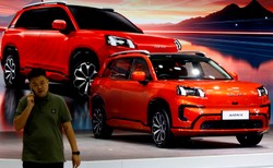 Koncern GAC wjeżdża do Polski. Oto 2 nowe SUV-y i minivan. Ceny?