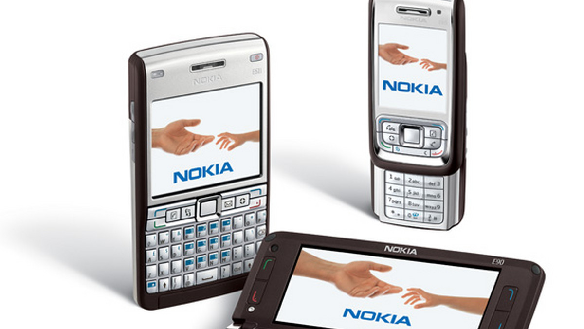 Chyba jednym z najciekawszych produktów prezentowanych na 3GSM w Barcelonie było nowy Communicator E90 firmy Nokia.