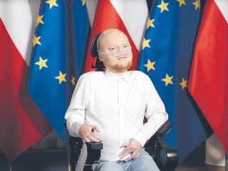 Wiceminister Krasoń o asystencji osobistej: Pracujemy nad rządową ustawą