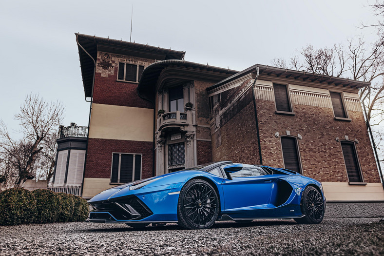 Lamborghini Aventador Ultimae (2022)