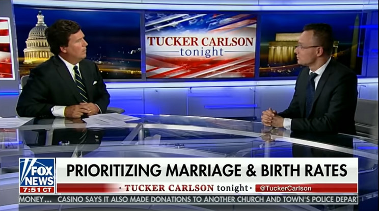 Amerikai oknyomozók szerint a magyar kormány tízmilliókat fizetett egy washingtoni lobbicégnek, hogy létrejöjjön a Szijjártó-interjú a Fox News amerikai tévécsatornán / Fox News / Tucker Carlson Tonight