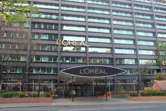 9.  L’Oréal