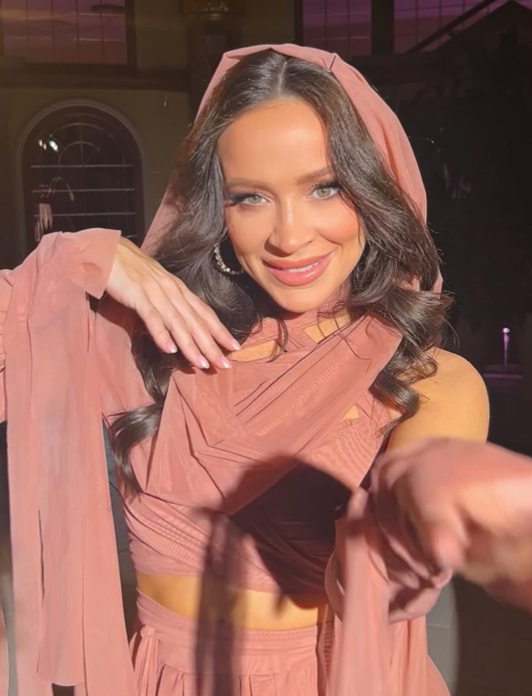 Speváčka Dominika Mirgová.