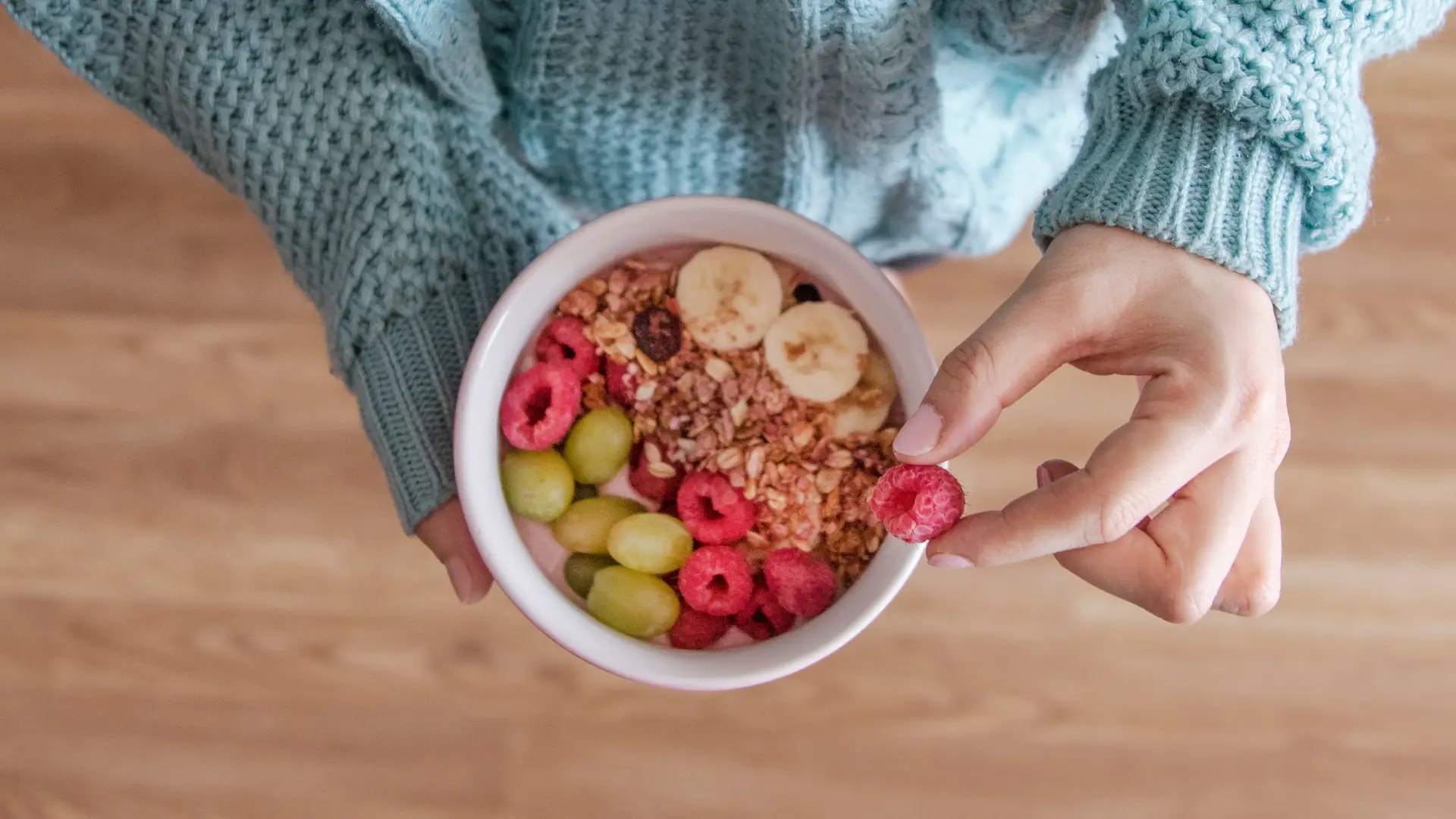 10 superfoods dla skóry. Odżywią, nawilżą, ukoją problemy