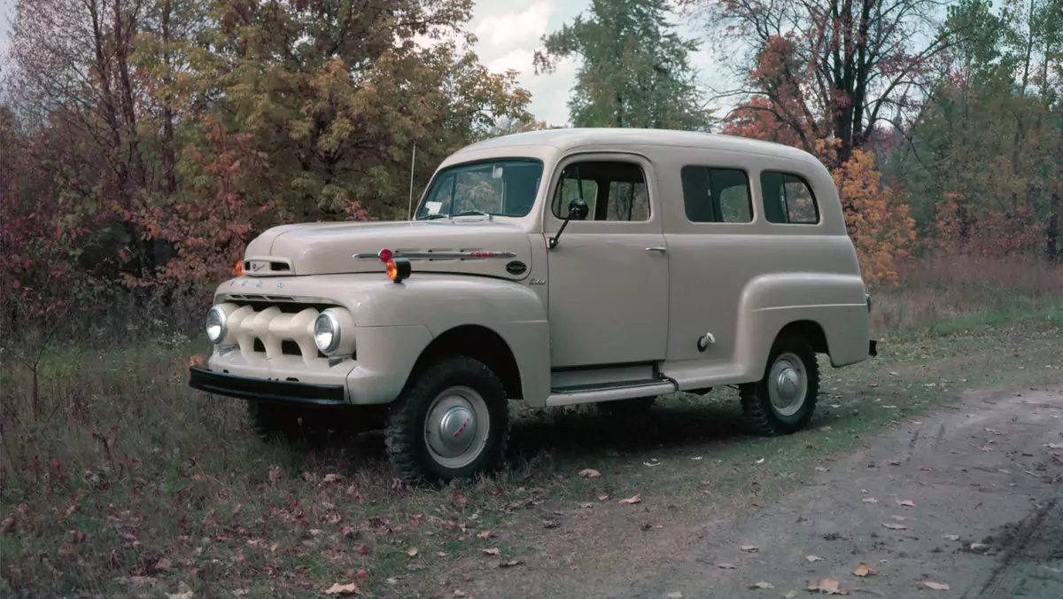 1951 Ford F-1 Ranger 4x4