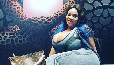 Cossy Orjiakor bares full boobs on Instagram