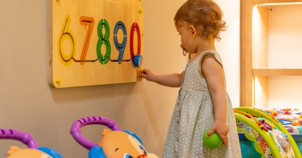 Opłaty za żłobki się zmienią. Od kiedy rodzice będą musieli płacić więcej? Wiadomo kiedy zostanie podany nowy limit