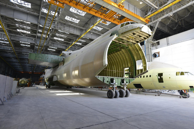 Antonov An-225 wraca na linię montażową