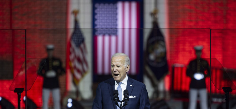 Biden uderza w Trumpa: Demokracja może nie przetrwać...