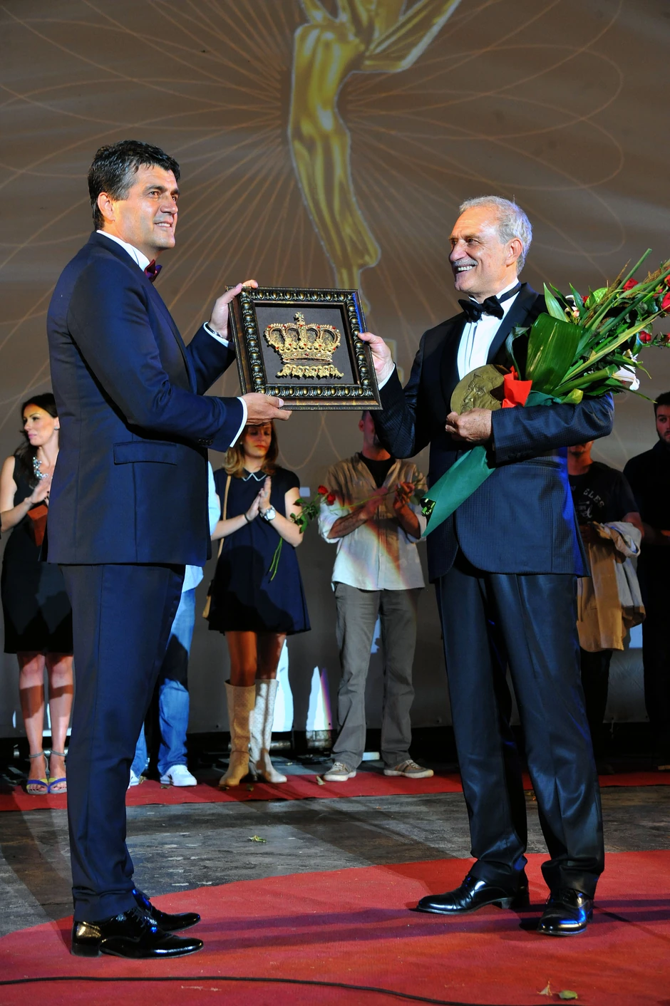 Lazaru Ristovsko nagradu uručio gradonačelnik Darko Bulatović