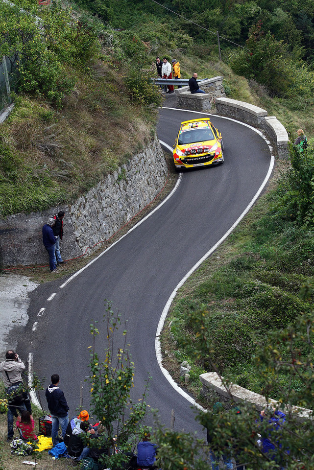 Rajd San Remo 2010: Peugeot lepszy od Škody (galeria Rallyworld©Willy Weyens)