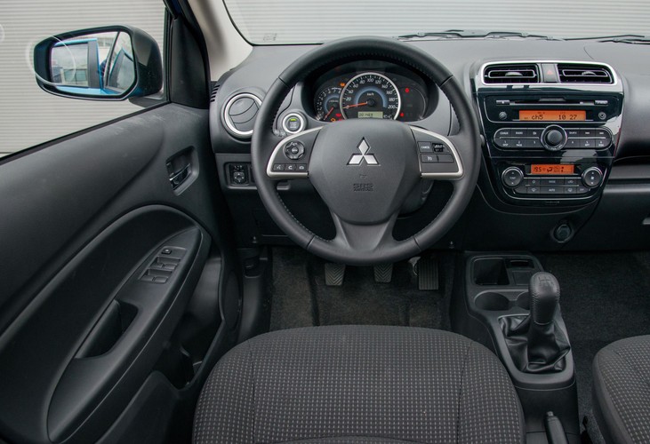 Mitsubishi space star