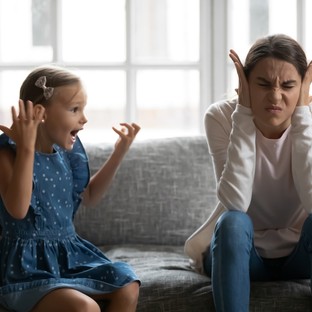 ADHD tünetei: így ismerheti fel a figyelemhiányos hiperaktivitás-zavart gyermeknél és felnőttnél