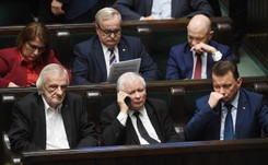 'Rz': Prezes PiS Jarosław Kaczyński wziął 30 tys. zł odprawy. Opozycja: Powinien przekazać na Caritas