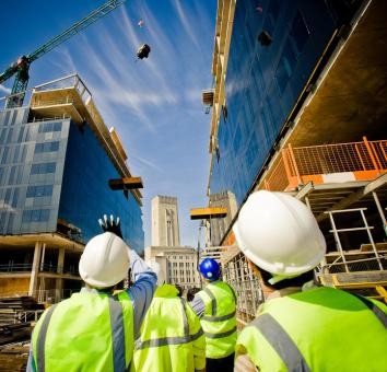 Kto buduje więcej niż deweloperzy?