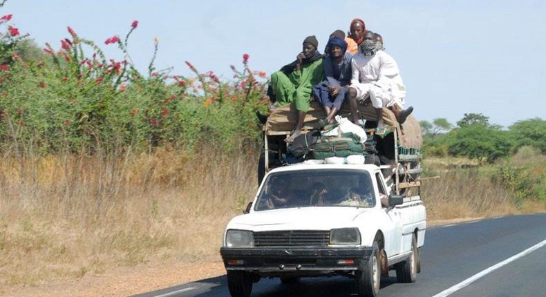 Taxi-brousse | Photo : AU-SENEGAL.COM