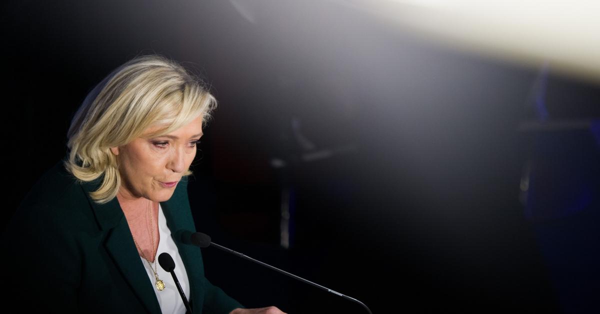  Antysemici i proputiniści. Partia Le Pen wystawia na wybory kandydatów o skrajnych poglądach