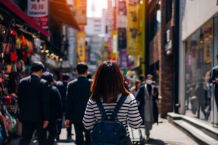 Koreańskie 500+ dla "młodych pustelników". Cel: "Powrót do normalnego życia"