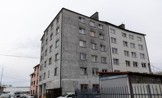 Kraków przygotowuje się do rozbiórki budynku bez pozwolenia. Właściciel musi zapewnić lokale