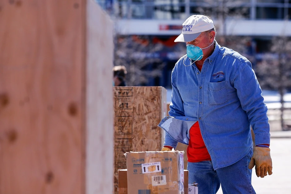 Samo neophodni radnici smeju na posao
