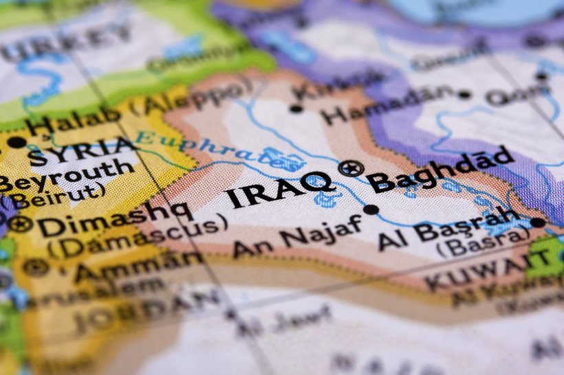 Siedem pocisków moździerzowych spadło w niedzielę na bazę lotniczą Al-Bakr koło miasta Balad w środkowym Iraku