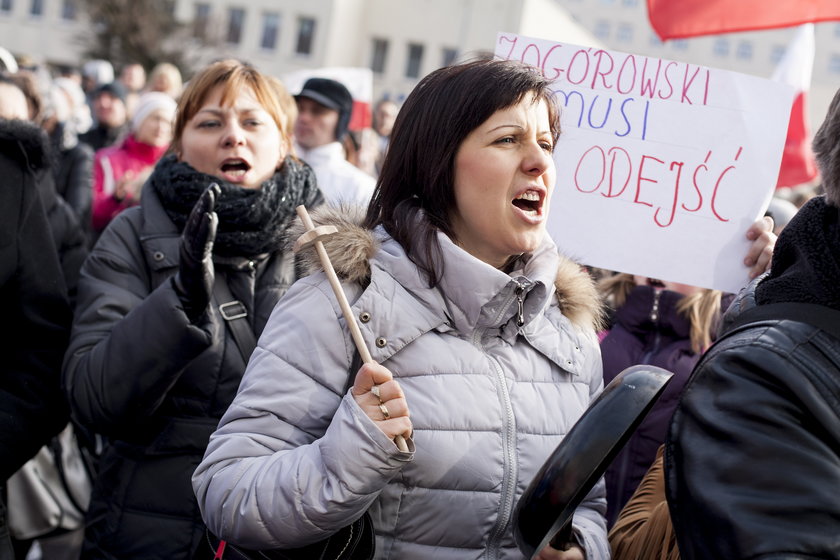 Jastrzebie Zdrój. Pikieta żon górników 