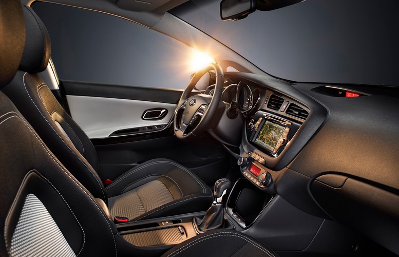 Kia cee'd wnętrze