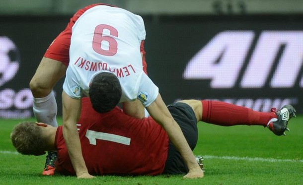 polska anglia robert lewandowski joe hart