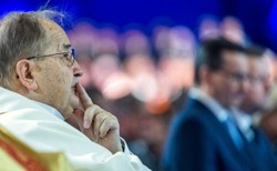 Pierwsze wyniki partii o. Rydzyka. "To pytanie o wiarygodność tych polityków". SONDAŻ