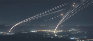 Zachód przygotowuje się na atak Iranu