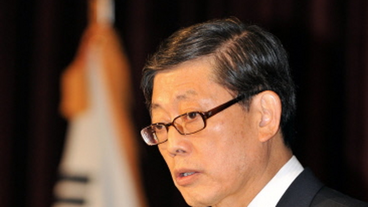 Parlament Korei Południowej zatwierdził prezydencką nominację Kim Hwang Sika na urząd premiera. Po głosowaniu prezydent Li Miung Bak ogłosił też nominację swego doradcy Kim Sung Hwana na stanowisko szefa dyplomacji.