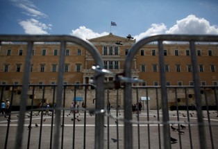 Grecka partia uznana za grupę przestępczą. Szef Złotego Świtu skazany na 13 lat więzienia