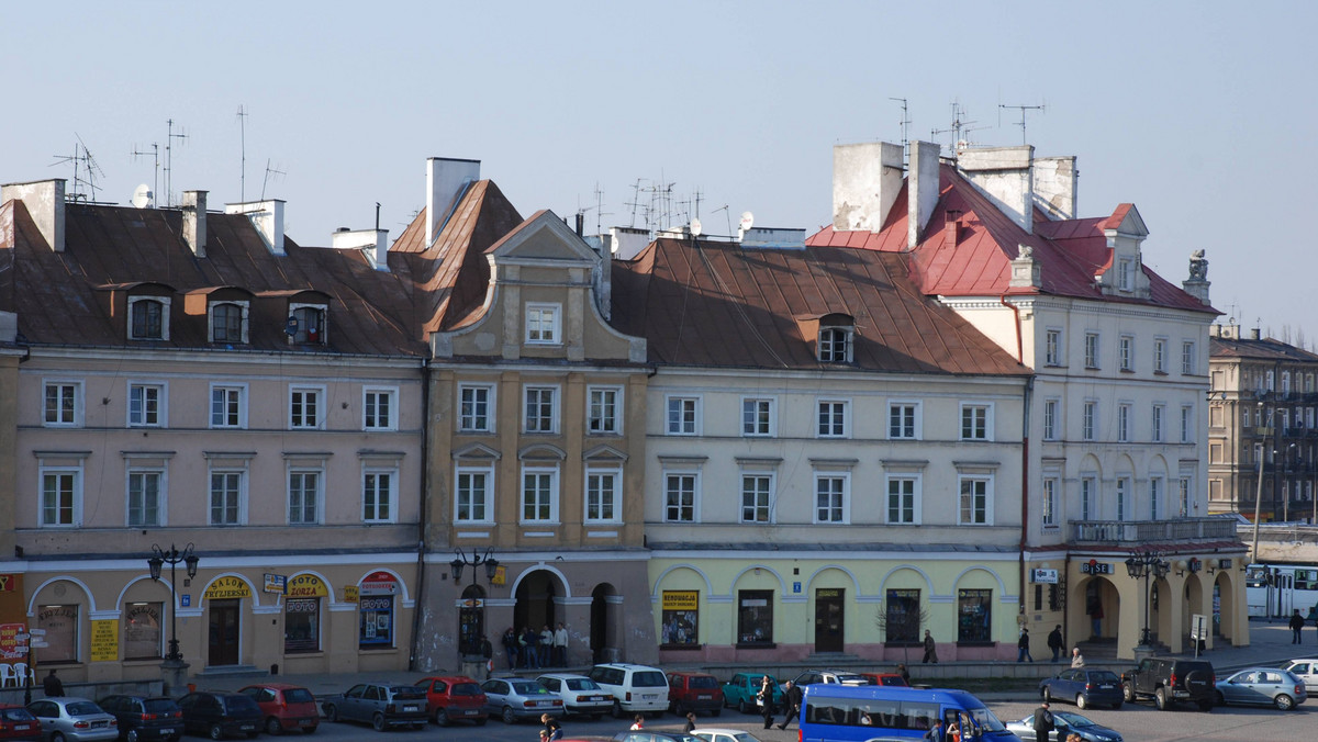 Dni Kultury Studenckiej rozpoczynają się w Lublinie. Najpierw tradycyjny korowód, a potem koncert na Placu Zamkowym. Tak będzie wyglądał pierwszy dzień. Dni Kultury Studenckiej potrwają przez niemal cały maj - informuje Radio Lublin.