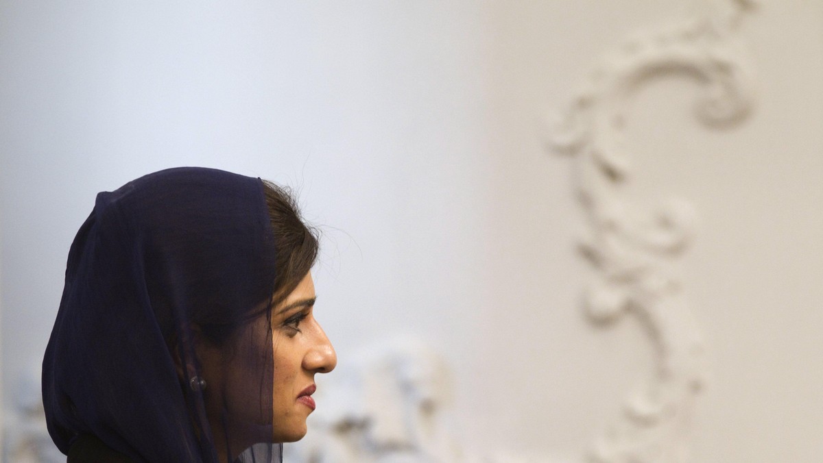 Minister spraw zagranicznych Pakistanu Hina Rabbani Khar ostrzegł wczoraj, że Stany Zjednoczone mogą stracić sojusznika, jeśli nadal będą publicznie krytykować działania Islamabadu w walce z rebeliantami.