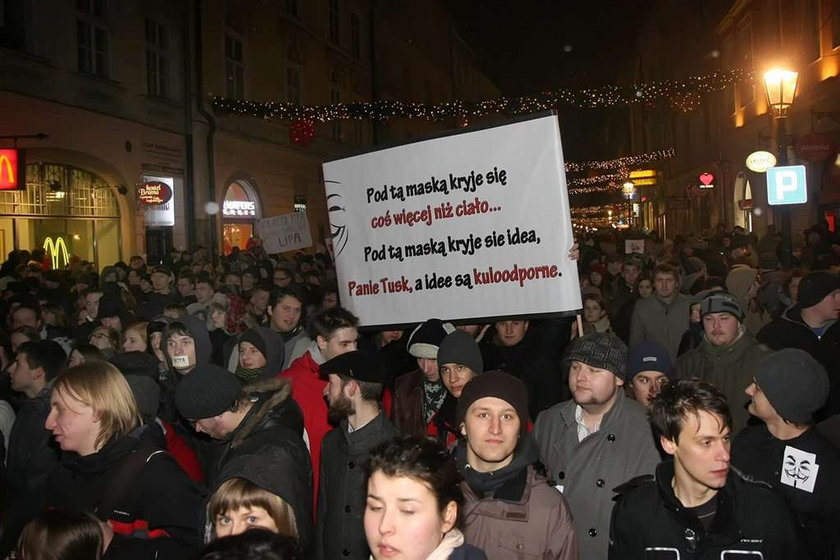 Ludzie wściekli na rząd