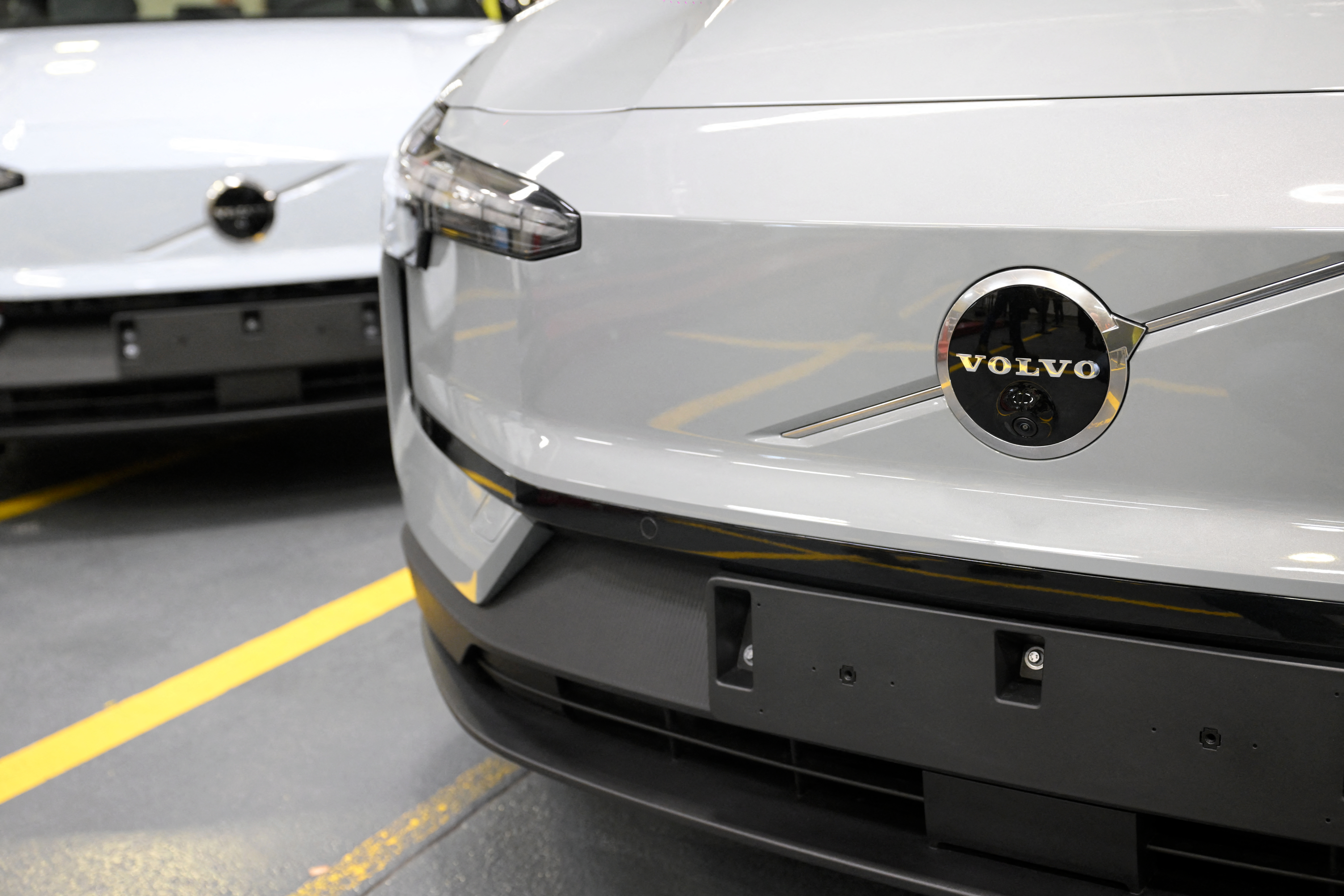 Volvo Cars: perdita di 720 milioni nel secondo trimestre