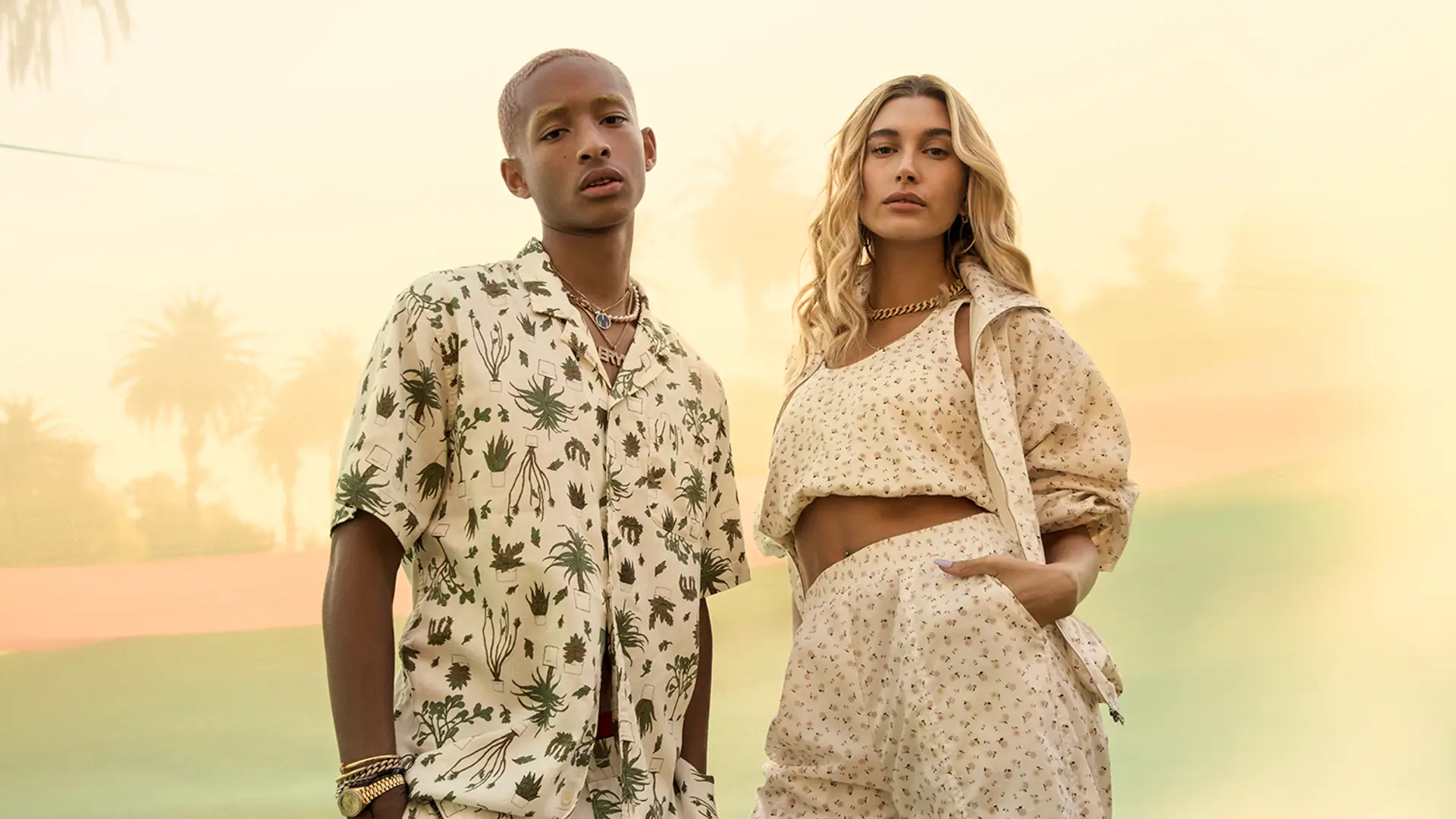 Festiwalowe lato jeszcze powróci - Hailey Bieber i Jaden Smith we wspólnej kampanii dla Levis'a