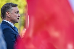 Ziobro mimo zakazu znów o Holland. "Nie można pozwolić…"