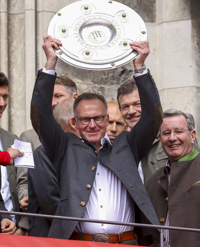 Prezes Bayernu: Lewandowski zostaje u nas na 3,5 roku