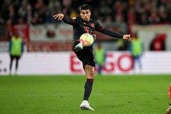 Bayern w ćwierćfinale Pucharu Niemiec. Cancelo z asystą w debiucie [WIDEO]