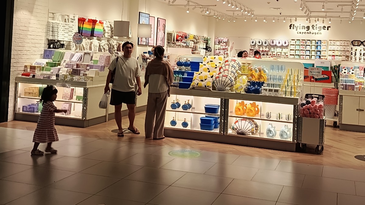 Un retailer danez cu peste 1.100 de magazine intră în România în 2027. Plan de extindere cu 87 de magazine