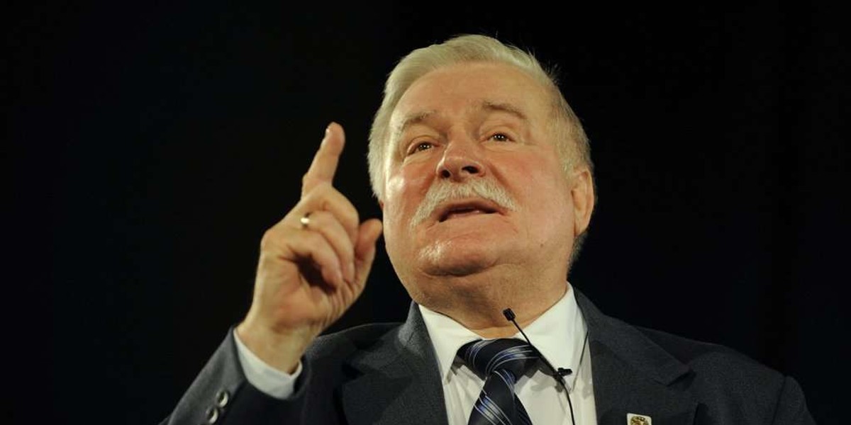 Wałęsa poucza Tuska