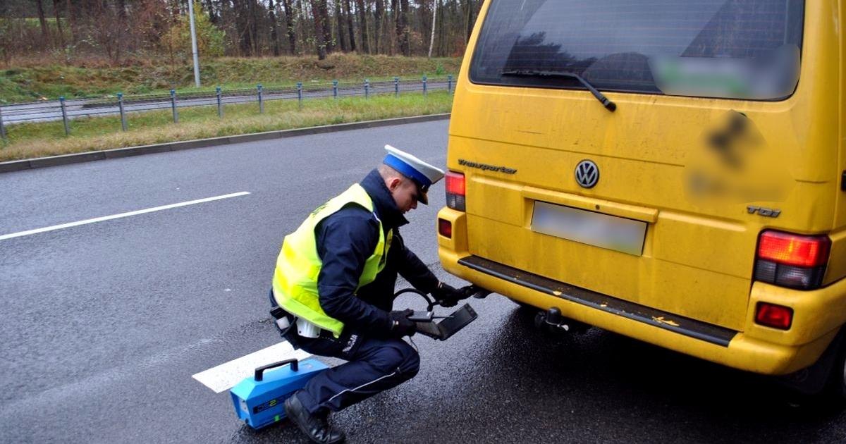  Nowa broń przeciwko oszustom emisji spalin. Pojadą za tobą i cię zmierzą