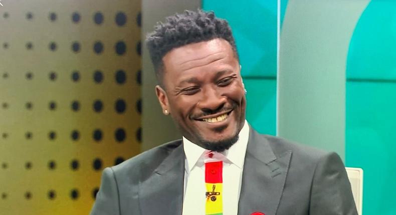 ‘Her eyes, brows and smile gingered me’ – Asamoah Gyan narrates how he met his first love