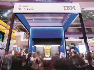 Dziś dzięki takim platformom jak Qiskit każdy już może programować na komputerach kwantowych IBM